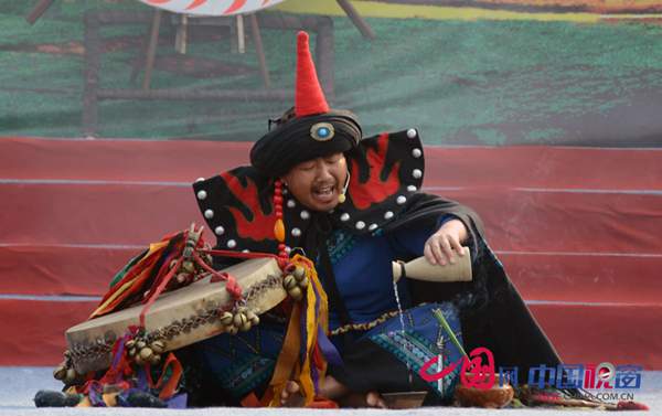 Largest bowl of rice noodles presented at food festival in SW China