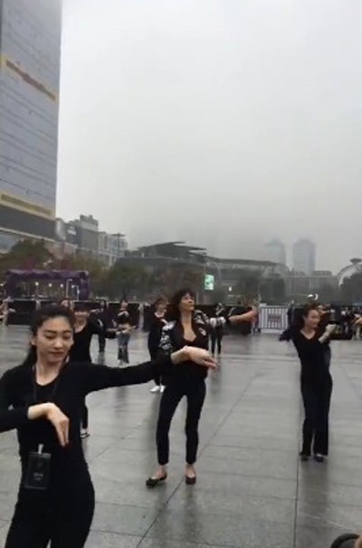 Sophie Marceau goes square dancing in Guangzhou 