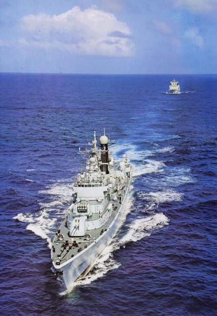HD pictures of battleships of PLA Navy