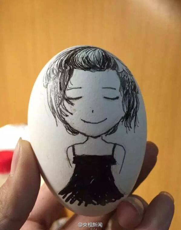 Freshman starts business of selling painted goose eggs