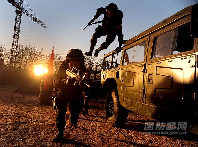 PLA's 38th Group Army holds shooting contest