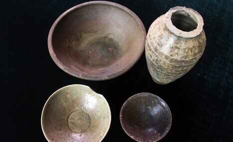 Tombs of Song Dynasty unearthed in Zhejiang