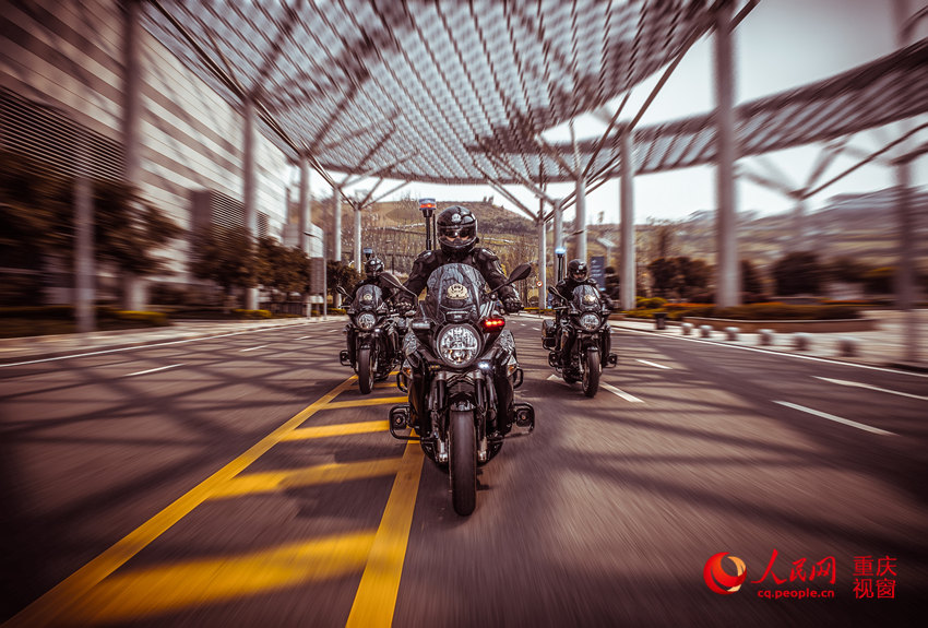 Cool training photos of Chongqing SWAT team