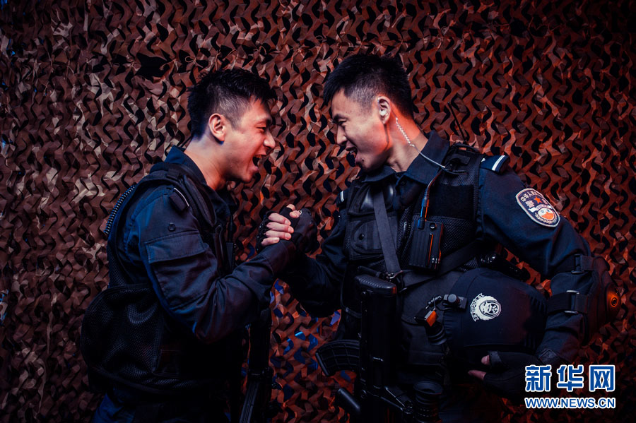 Cool training photos of Chongqing SWAT team