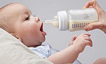 China arrests 9 in fake baby formula scandal
