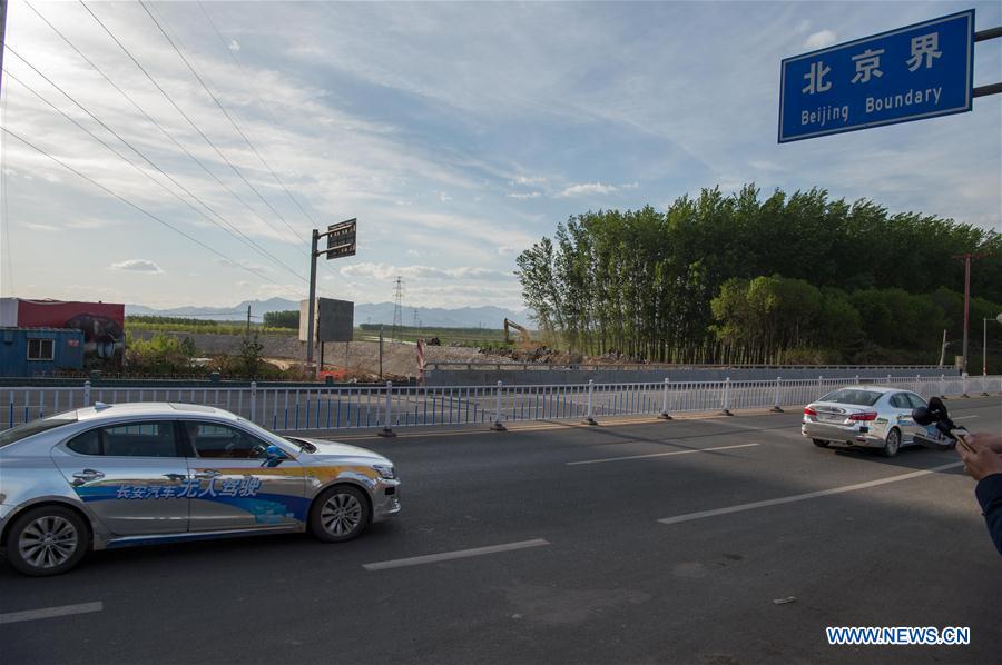 Chinese driverless cars complete long-distance road test
