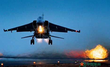 Stunning photos of China's fighter jets in drill