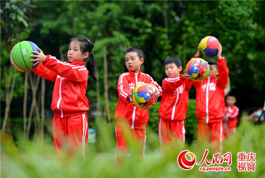 Cultures of 30 countries demonstrated at elementary school’s sports meet in Chongqing