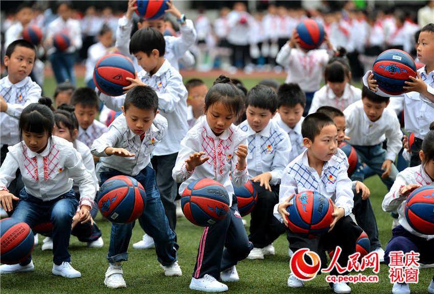 Cultures of 30 countries demonstrated at elementary school’s sports meet in Chongqing