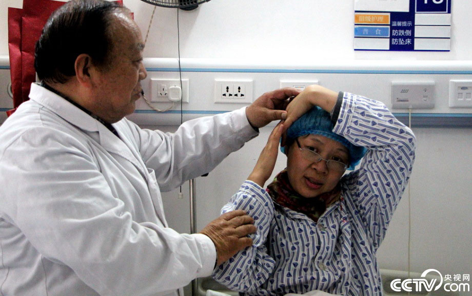 Chinese doctor fights breast cancer so she can return to medical mission in Tunisia