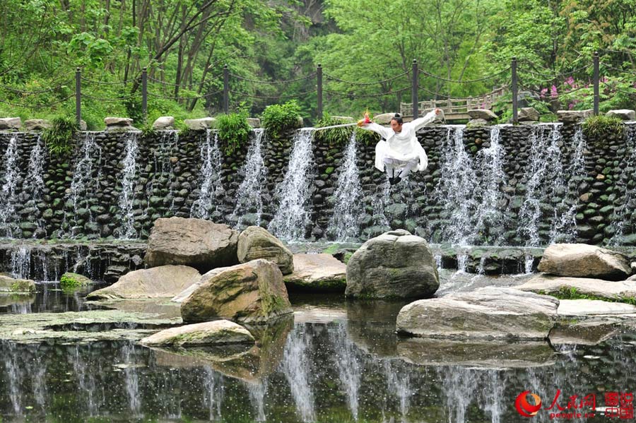 A spiritual tour in Wudang Mountain