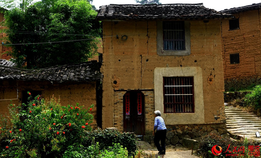 Antique traditional folk houses in Lishui