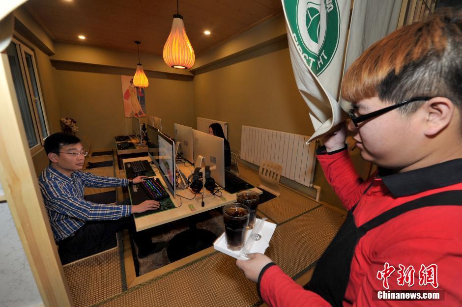 Internet cafes transformed into cultural venues in Liaoning
