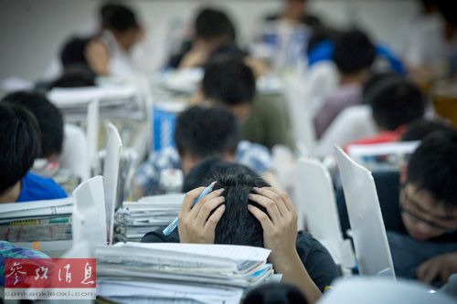 Cheating on gaokao can lead to 7 years of jail time