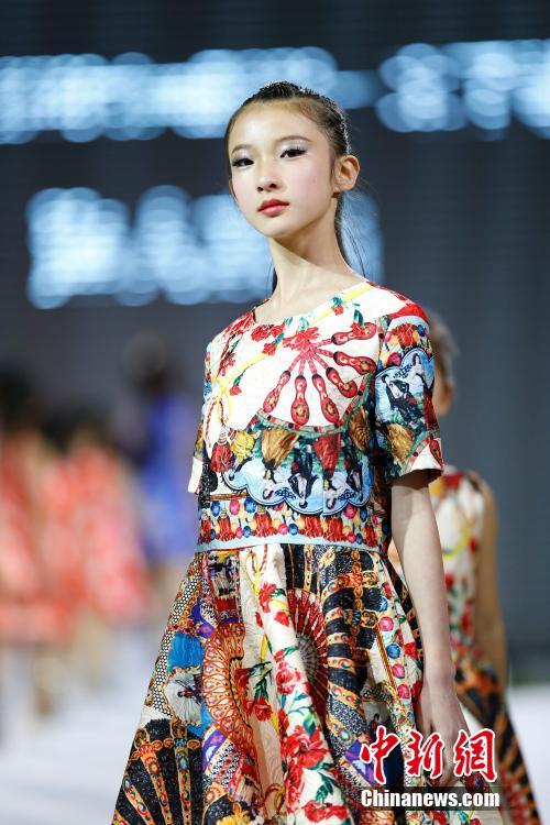 Fishing themed fashion show at Qingdao int'l fashion week