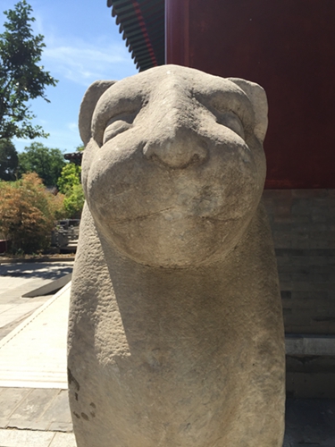 Funny faces of ancient Chinese stone carvings - People's Daily Online