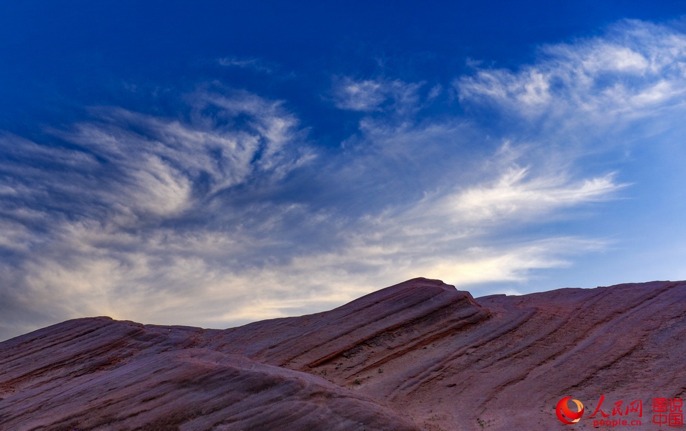 Visually surreal: Jingbian wave valley in NW China