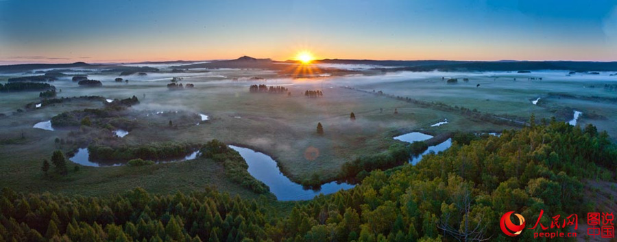 Intoxicating scenery of Nanwenghe Wetland