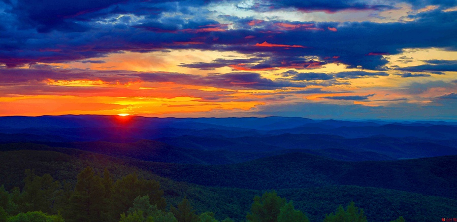 Picturesque scenery in Arun Banner