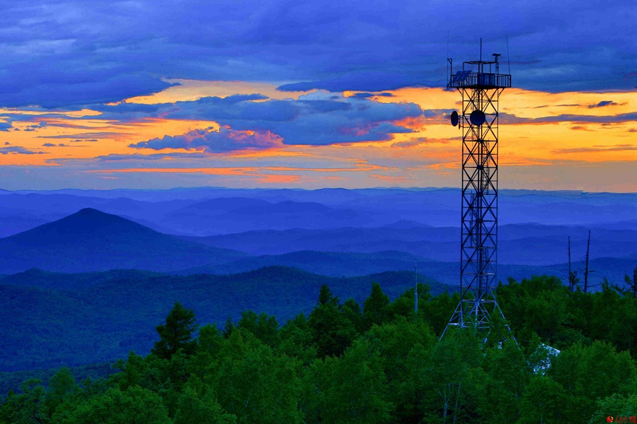 Picturesque scenery in Arun Banner