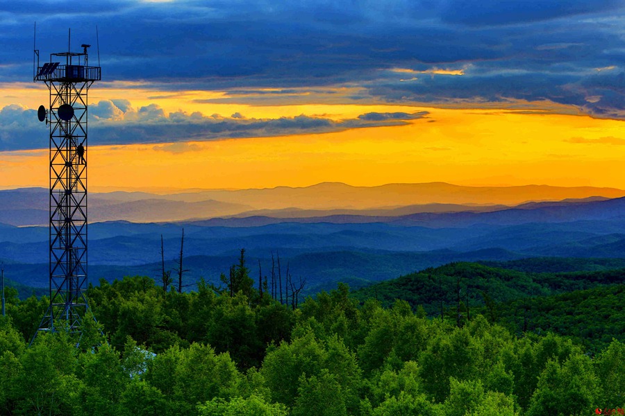 Picturesque scenery in Arun Banner