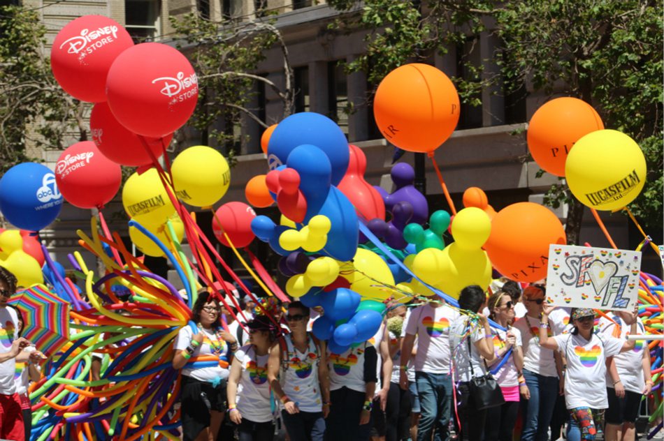 Orlando remembered at San Francisco pride parade