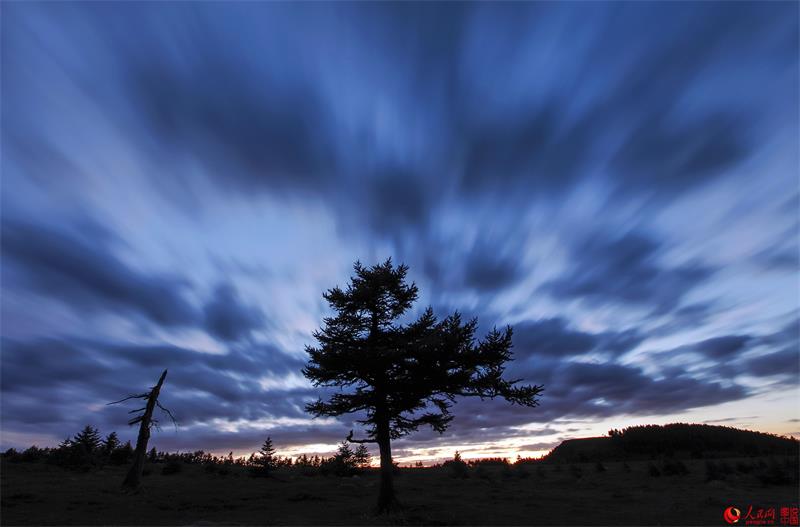 Breathtaking scenery of Luya Mountain Scenic Spot