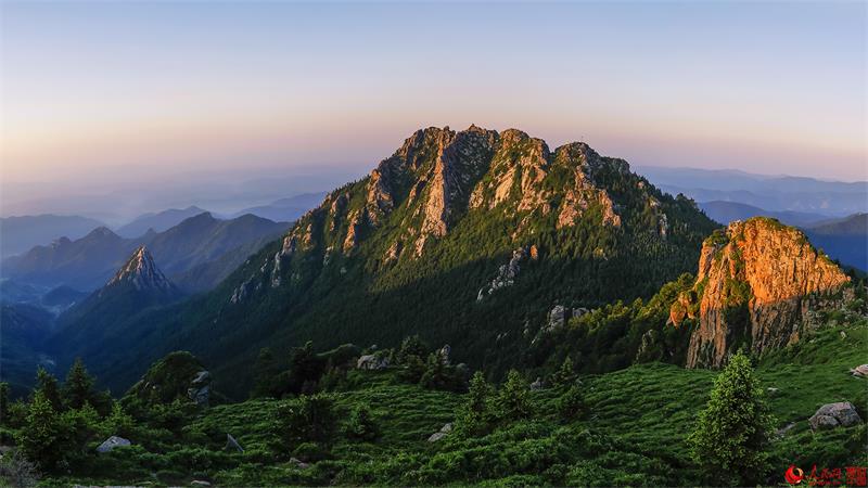 Breathtaking scenery of Luya Mountain Scenic Spot