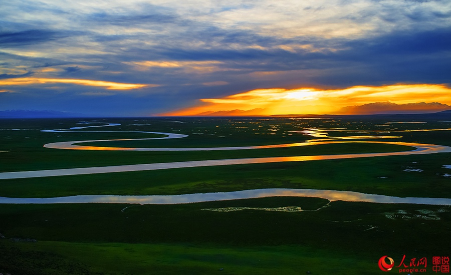 Idyllic grassland prairie in Xinjiang