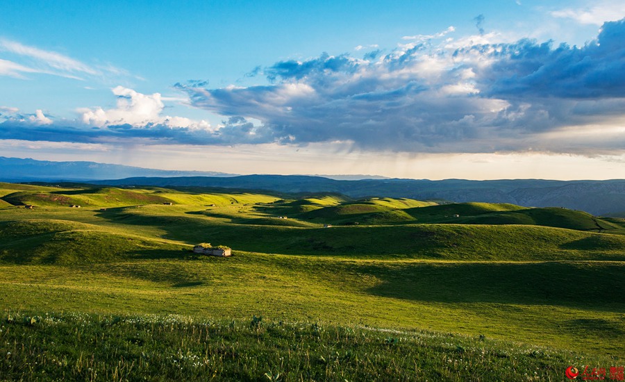 Idyllic grassland prairie in Xinjiang
