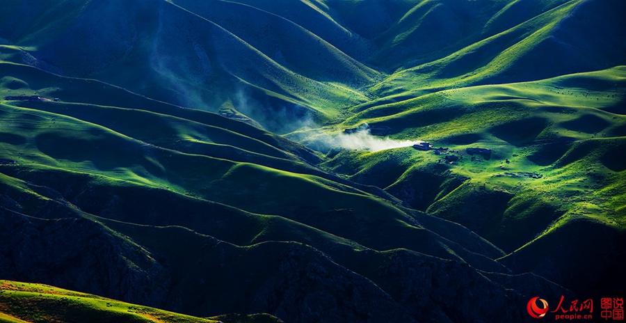 Idyllic grassland prairie in Xinjiang