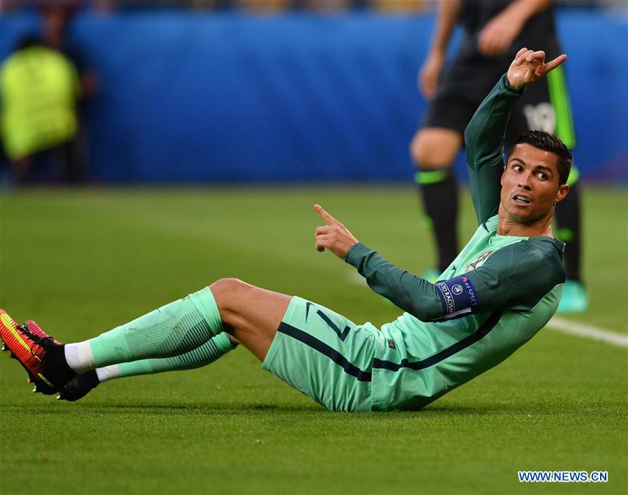 Ronaldo powers Portugal into Euro 2016 final