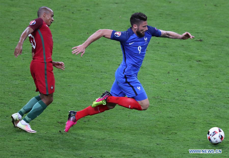 Ronaldo-less Portugal beat hosts France 1-0 to win Euro 2016 title