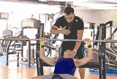 One-legged man ranks in top 30 in Chinese bodybuilding competition