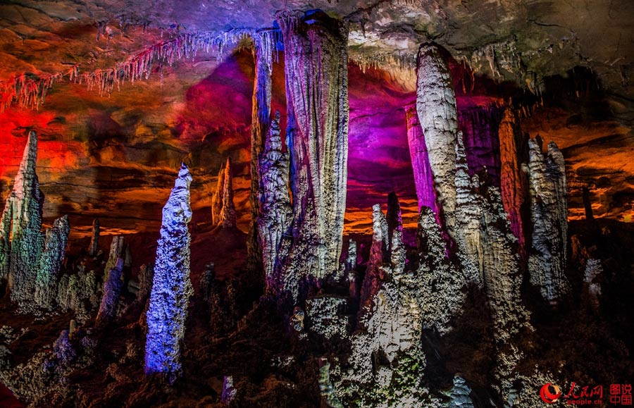 Fascinating cave in Zhangjiajie