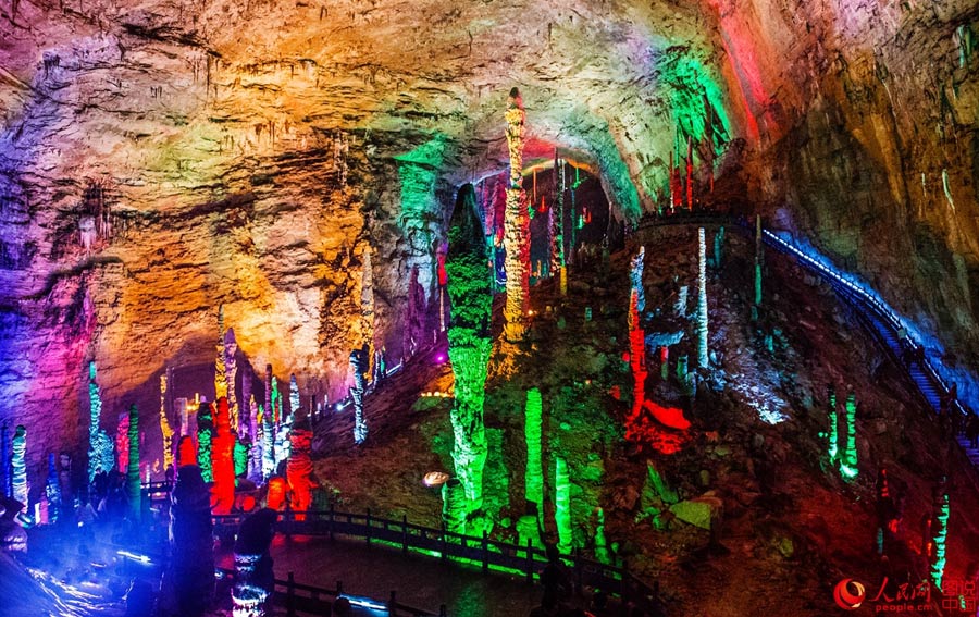 Fascinating cave in Zhangjiajie