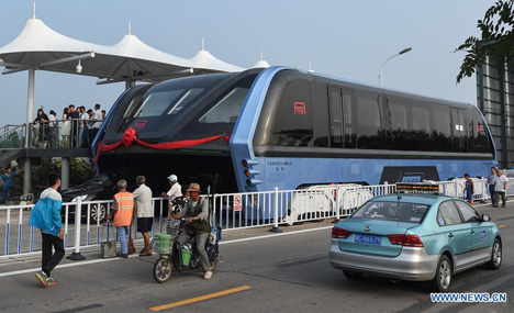 Road test for homegrown transit elevated bus