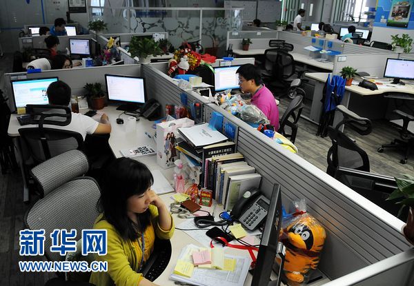 China's Internet users total 710 mln