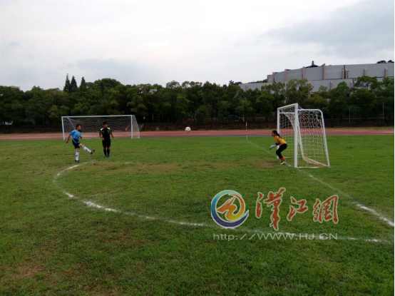 Xiangyang women’s football team finishes second in Hubei’s competition (age group 05-06)