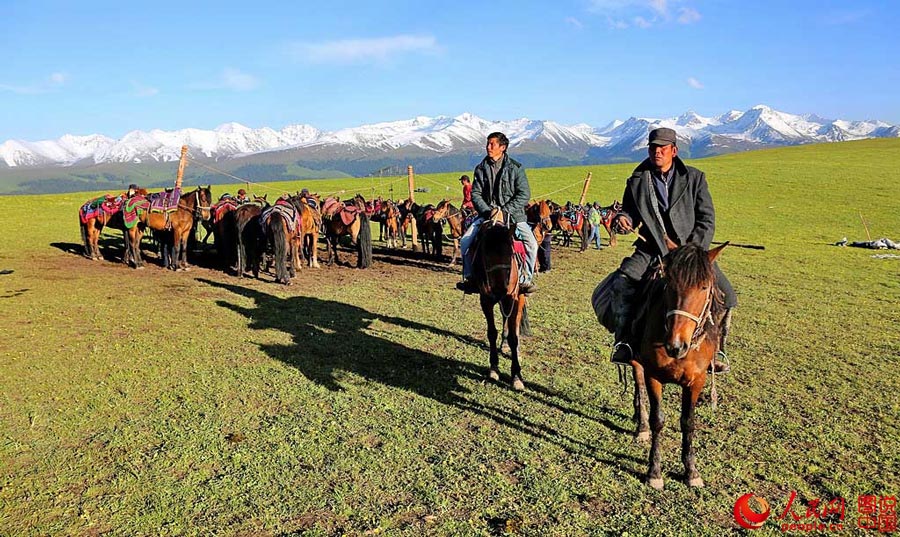 Xingjiang's idyllic Kalajun Prairie