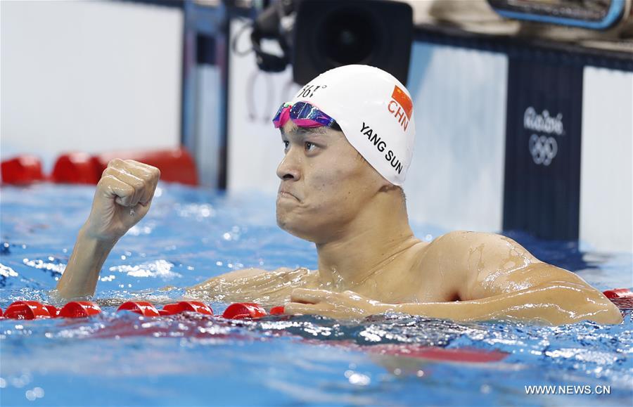 China's Sun Yang wins 200m freestyle gold
