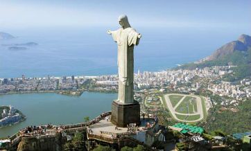 Chinese tourists spent an average of $10,830 in Brazil in August