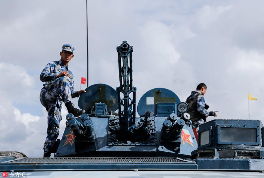 Chinese soldiers compete in International Army Games in Russia