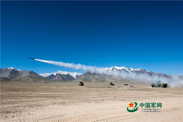 Ground and air combat confrontation drill held in northwest China