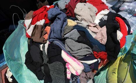 Shenzhen seizes 549 tons of illegally smuggled clothing