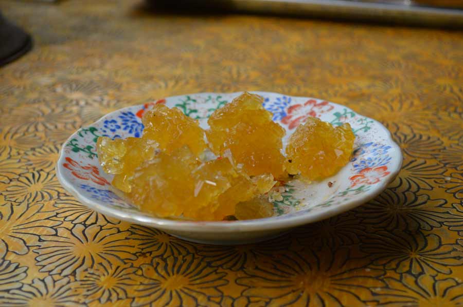 Century-old tea house welcomes guests in Kashgar