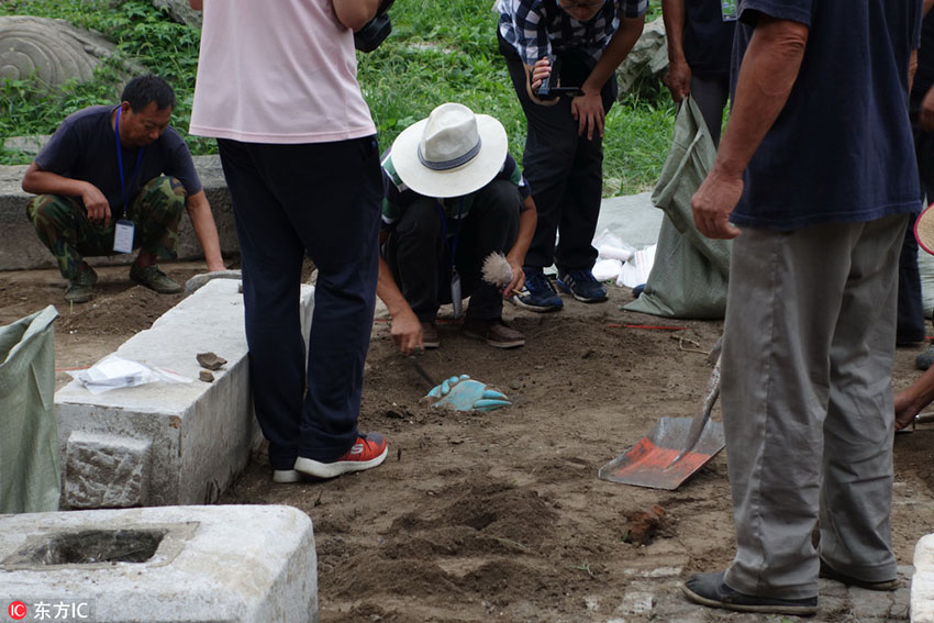 Online broadcast of Yuanmingyuan archaeological excavation made over social media