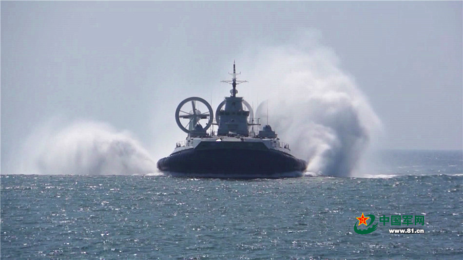 New hovercrafts debut in landing exercise