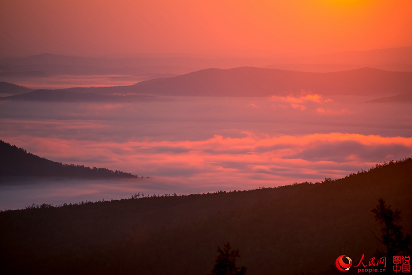 Foggy mists of Zhalinkuer Mountain