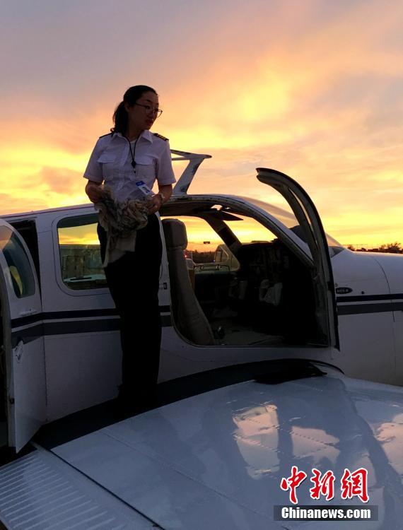 Chinese woman completes first half of flight around world, makes stop in home province